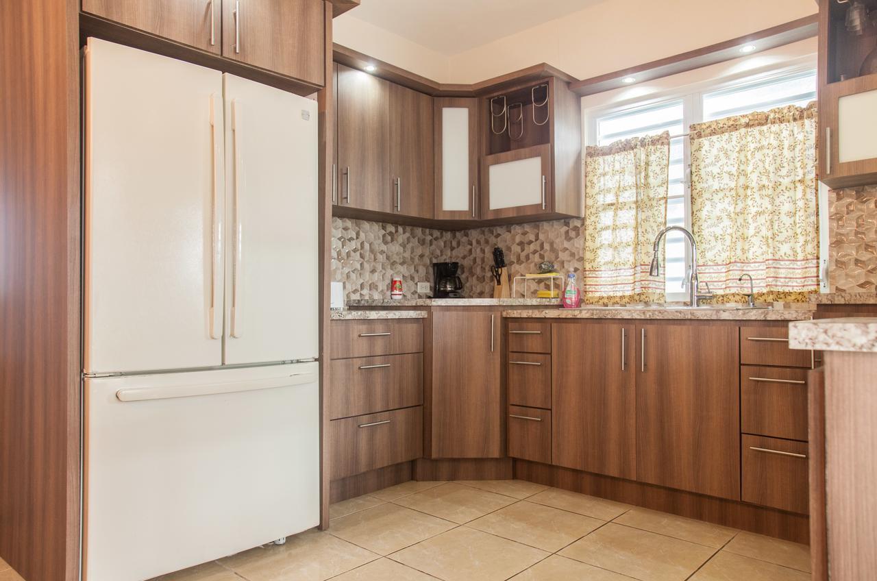 فيلا Arenales Vacational House إيزابيلا المظهر الخارجي الصورة